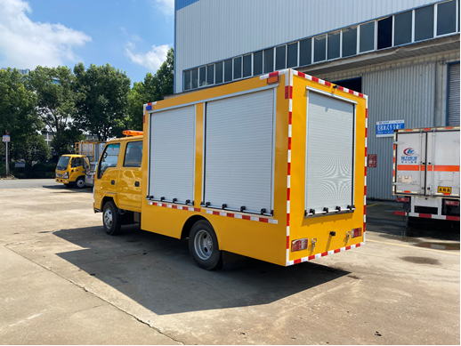 五十鈴雙排藍(lán)牌1000方救險(xiǎn)車